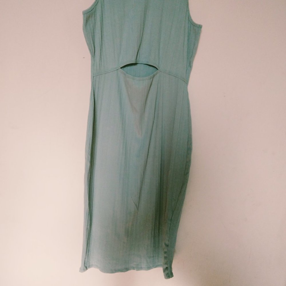 FASHION NOVA MINT GREEN CUT OUT MIDI DRESS - Dress